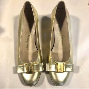 Gold Salvatore Ferragamo flats well loved sz 6